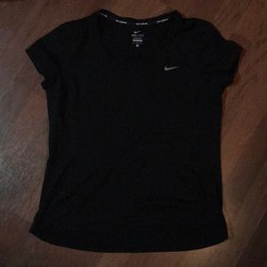 Nike large running top